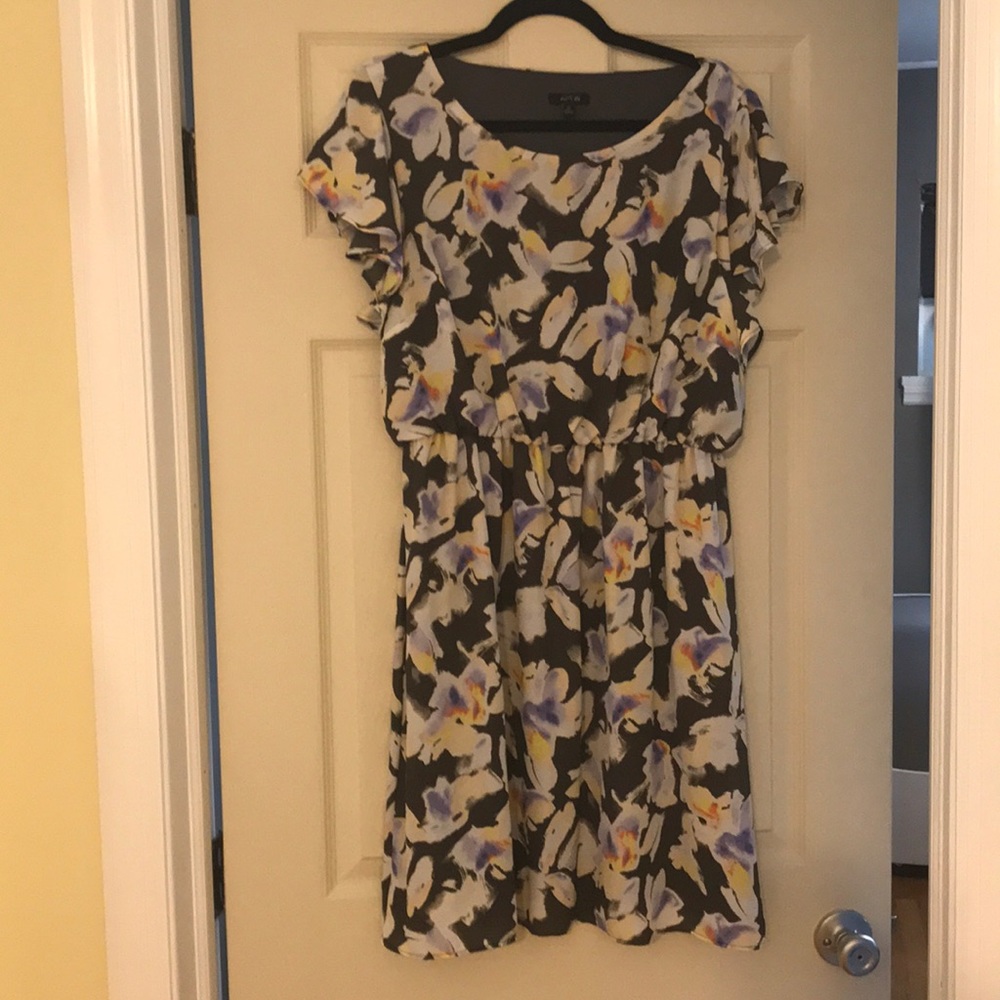 EUC Apt 9 woman’s dress - size XL; great pattern!
